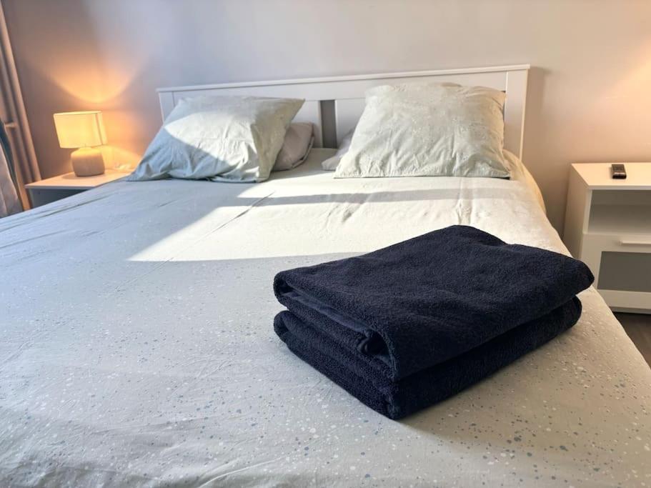 Appartement Confort Avec Balcon - Champigny Zewnętrze zdjęcie